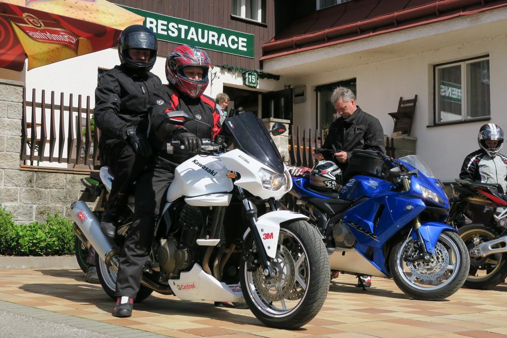 Horsky Pension Gendorf แชร์นีดุล ภายนอก รูปภาพ