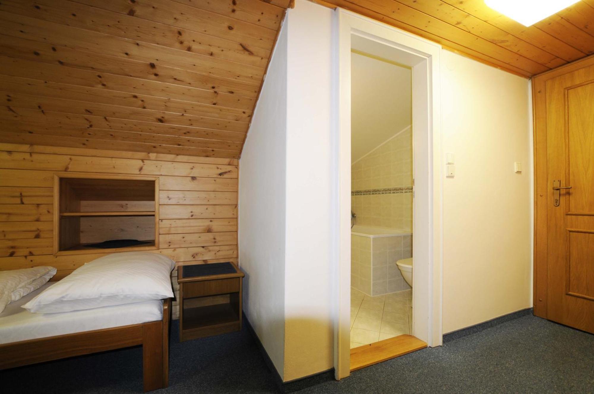 Horsky Pension Gendorf แชร์นีดุล ห้อง รูปภาพ